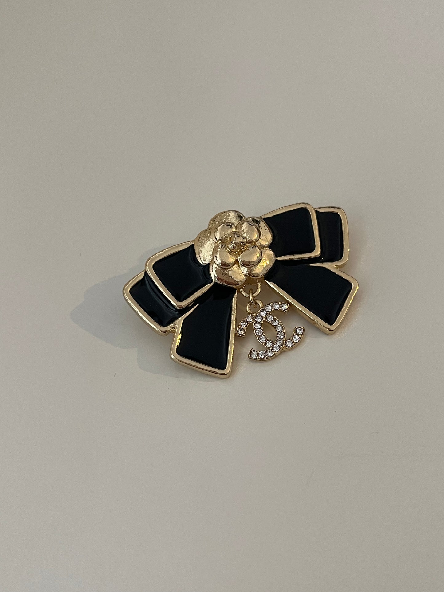 Broche